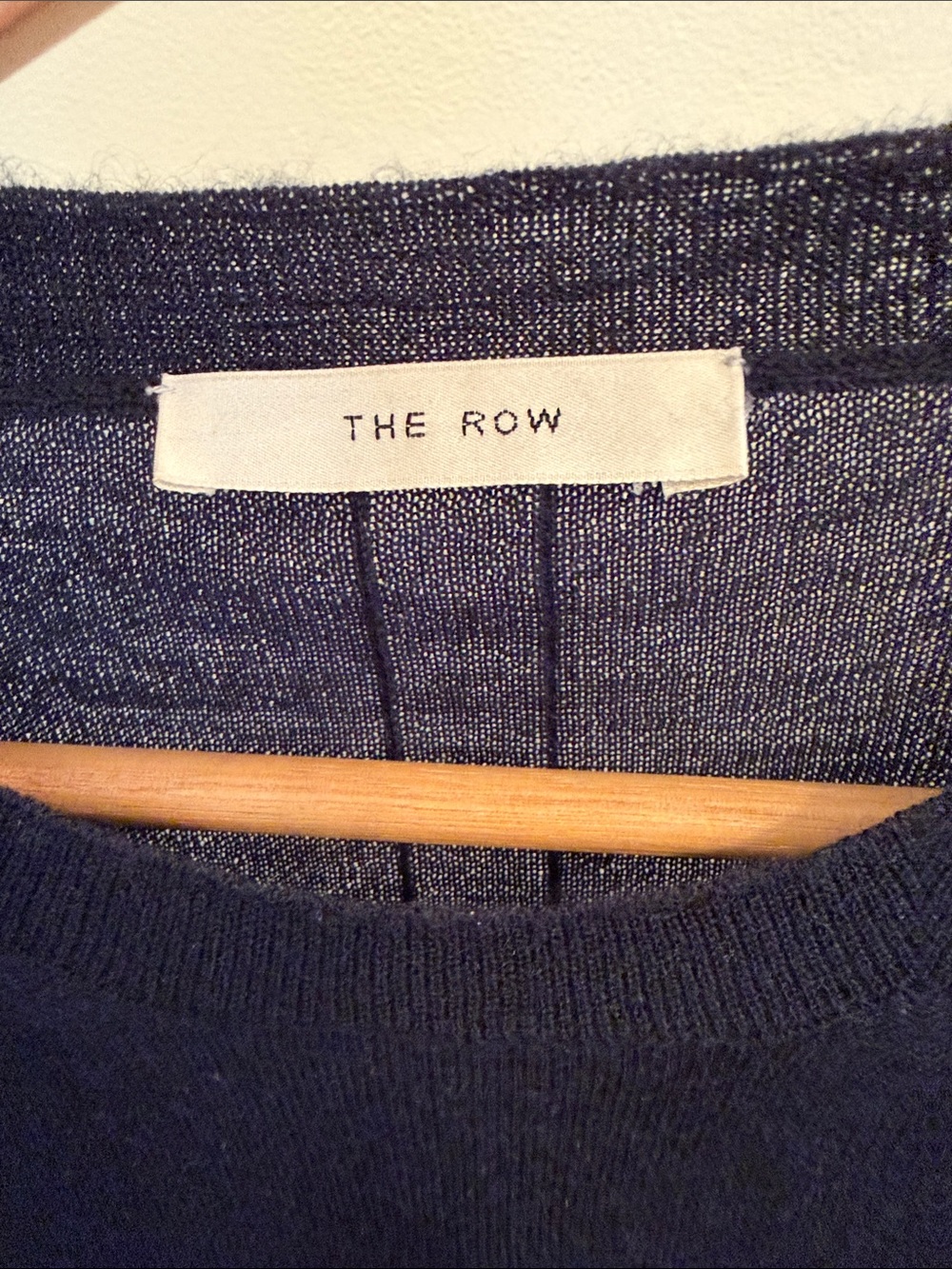 The Row Women’s Cashmere Crewneck In Dark Navy - Picture 5 of 8